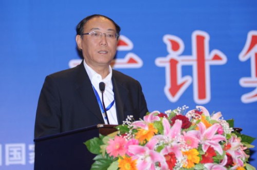 中國電信集團公司副總工靳東濱